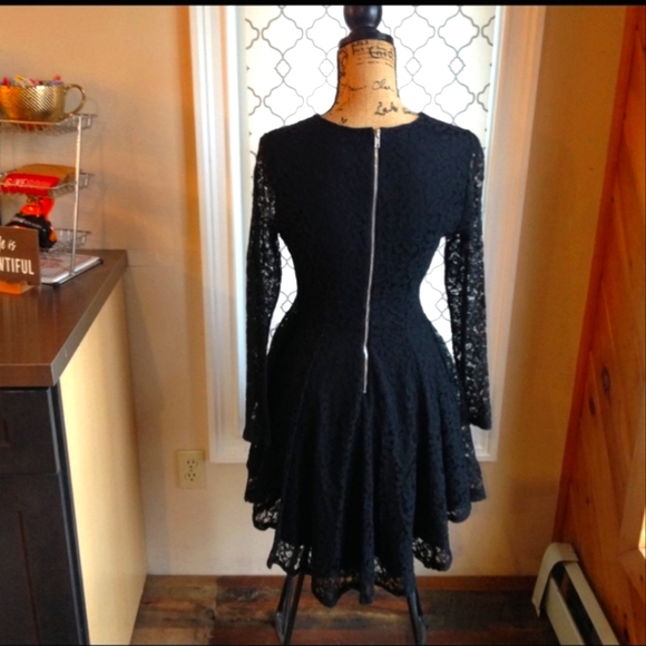 American Rag, Lace Dress - Picture 2 of 6